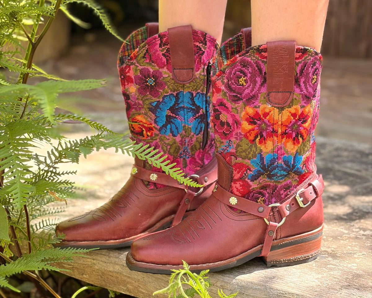 Blunt Toe Cowgirl Bling Boots