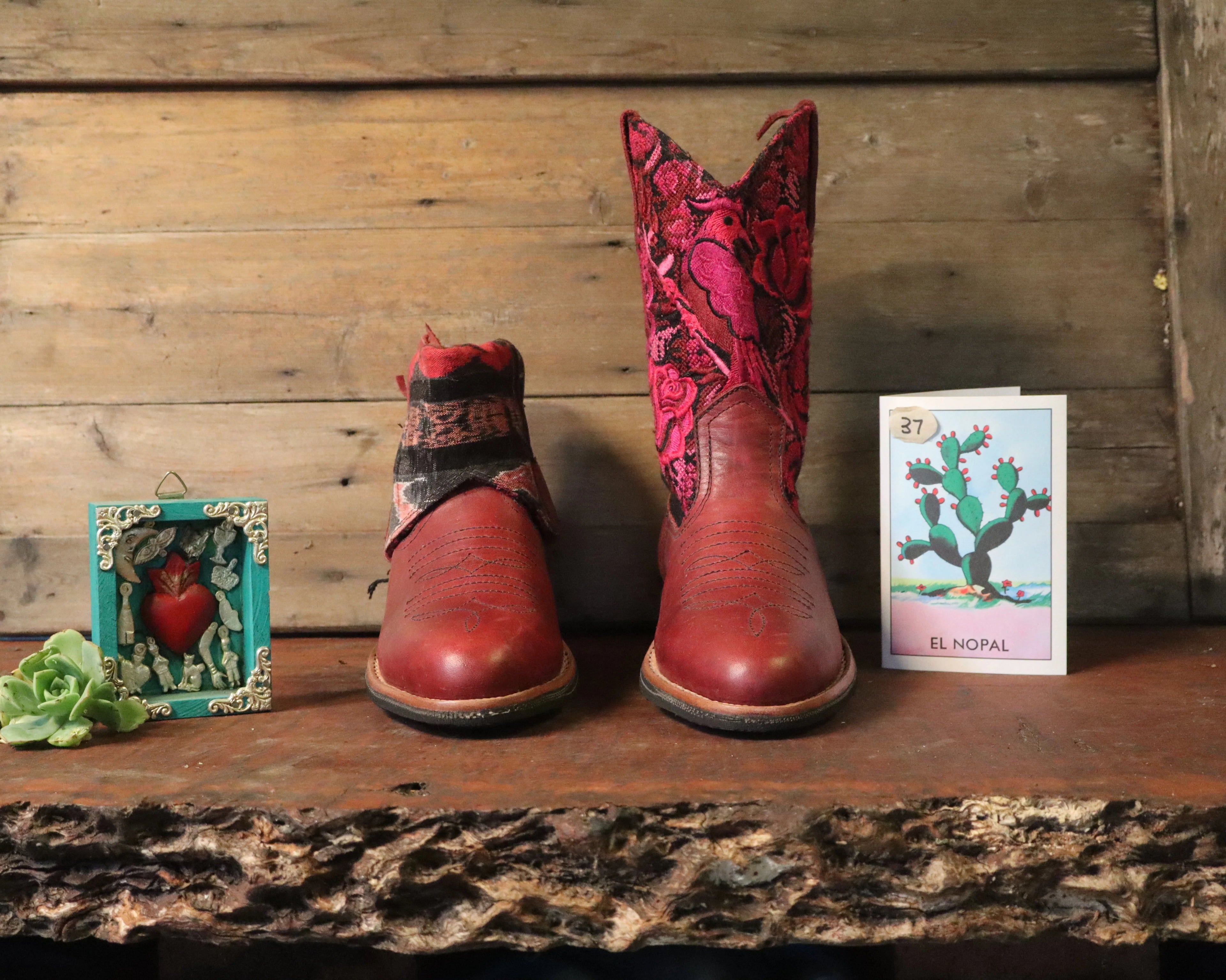 Size 37 - Cowgirl Boots - Hot Pink Parrot and Roses