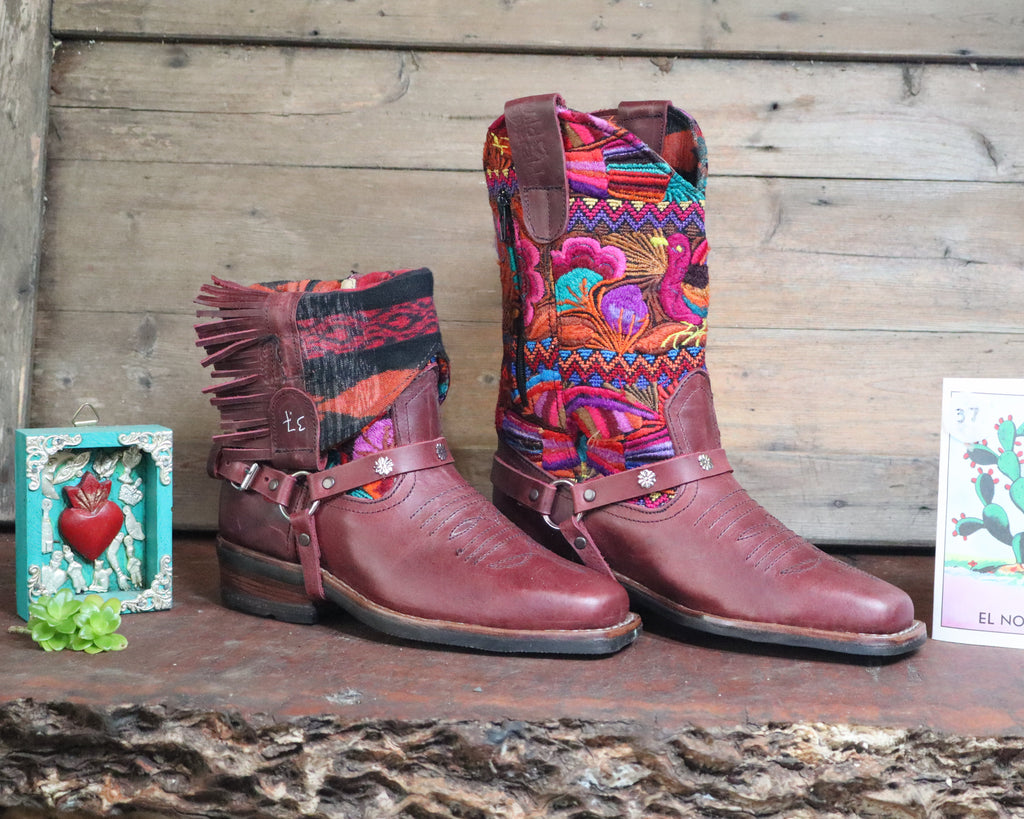 Size 37 - Blunt Toe Cowgirl Bling - Pink Bird
