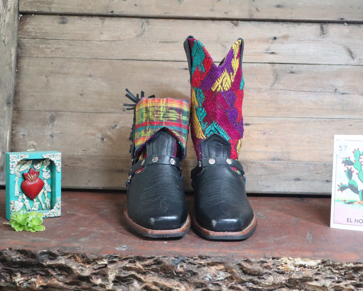 Size 37 - Blunt Toe Cowgirl Bling - Pink  Mayan Birds