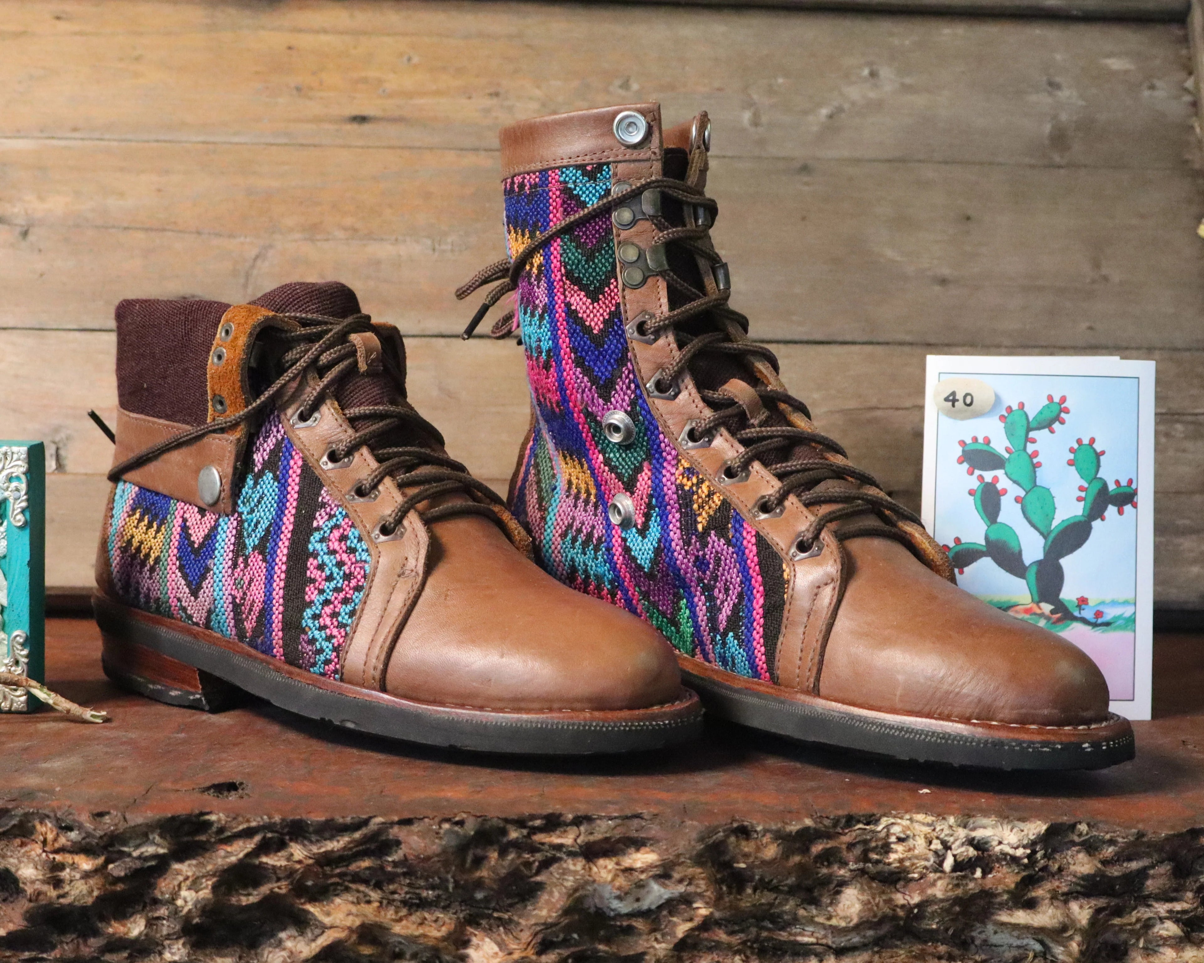 Size 40 - Gypsy Boots - Purple Arrows