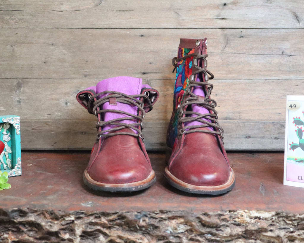 Size 40 - Gypsy Boots - Red Garden