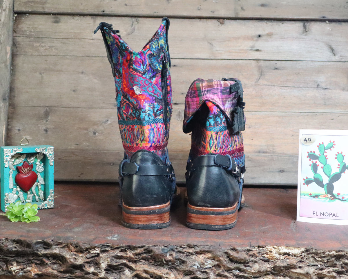Size 40 - Blunt Toe Cowgirl Bling -Busy Garden