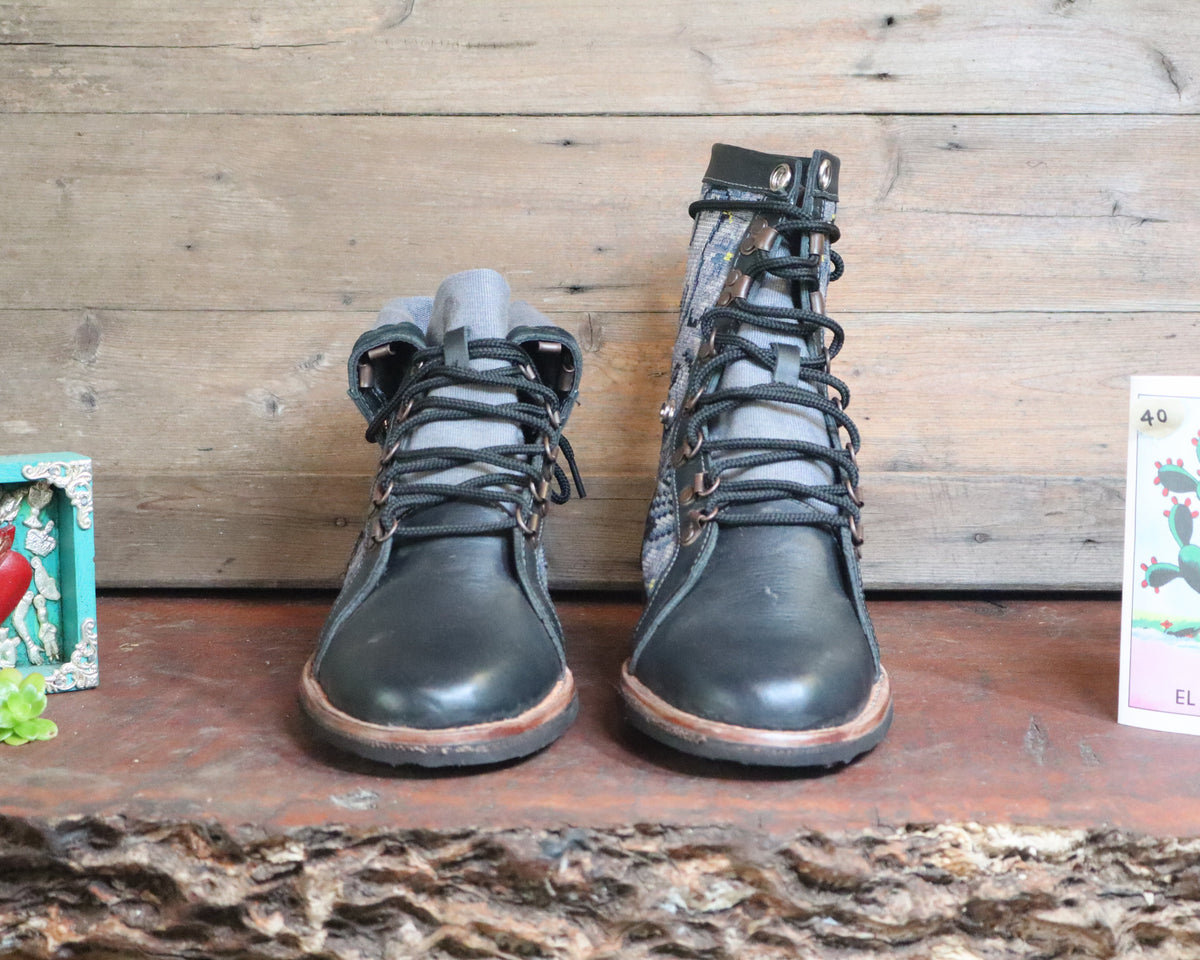 Size 40 - Gypsy Boots - Grey Doves