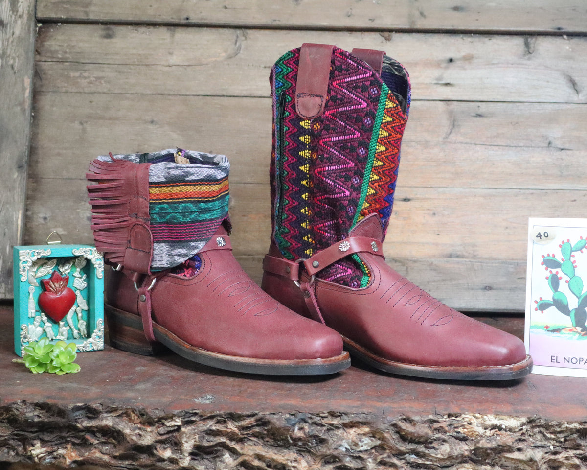 Size 40 - Blunt Toe Cowgirl Bling - Rainbow Zigzags