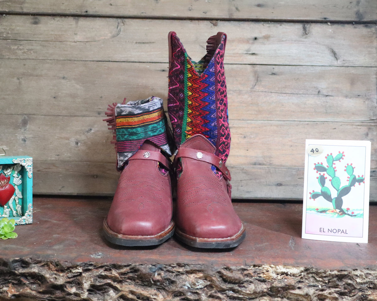 Size 40 - Blunt Toe Cowgirl Bling - Rainbow Zigzags