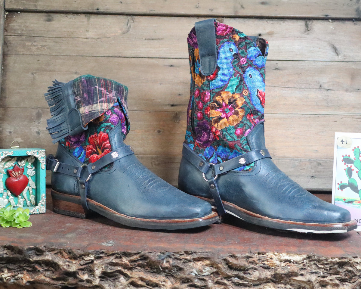 Size 41 - Blunt Toe Cowgirl Bling -Mustard Flowers