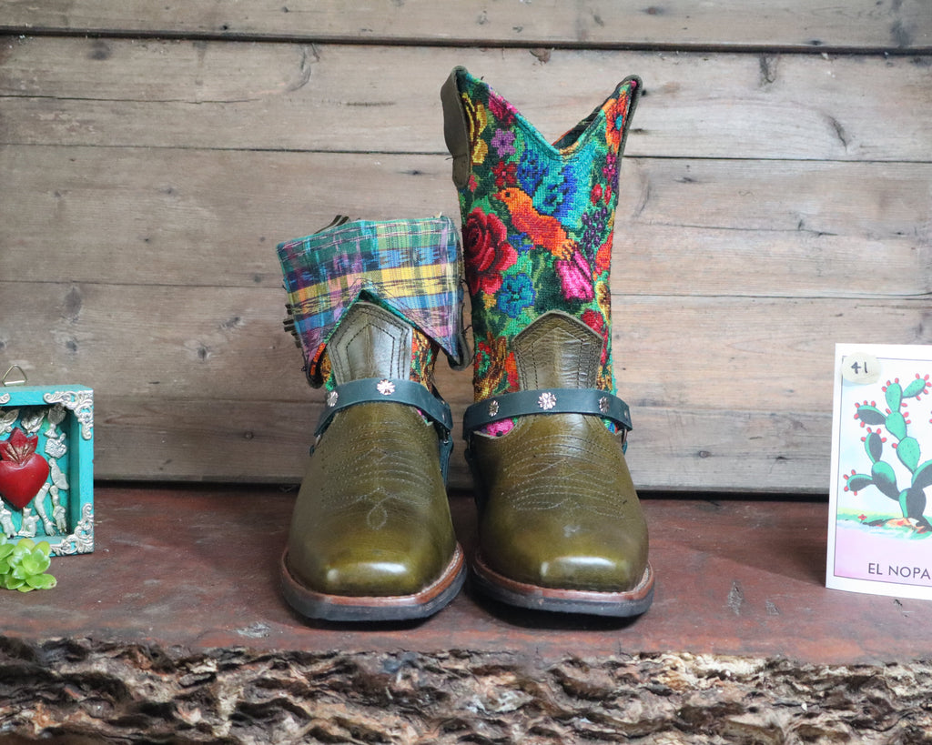 Size 41 - Blunt Toe Cowgirl Bling -Light Green