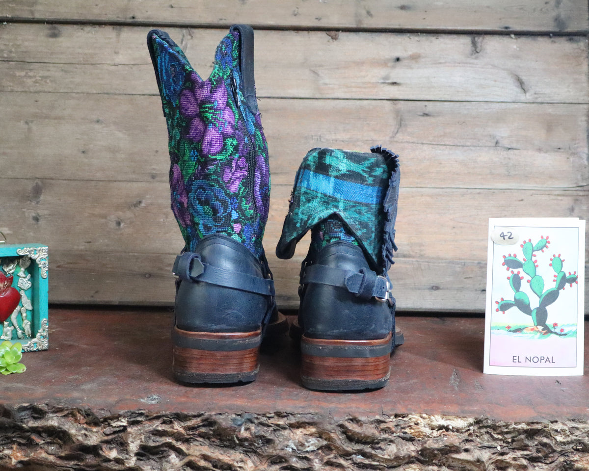Size 42 - Blunt Toe Cowgirl Bling -Terquoise Blooms