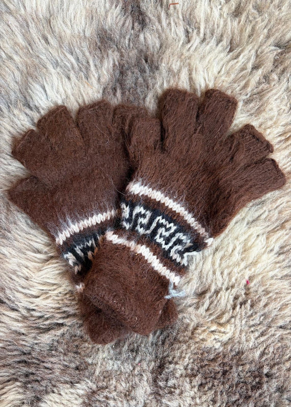 Alpaca Gloves - Chocolate Brown
