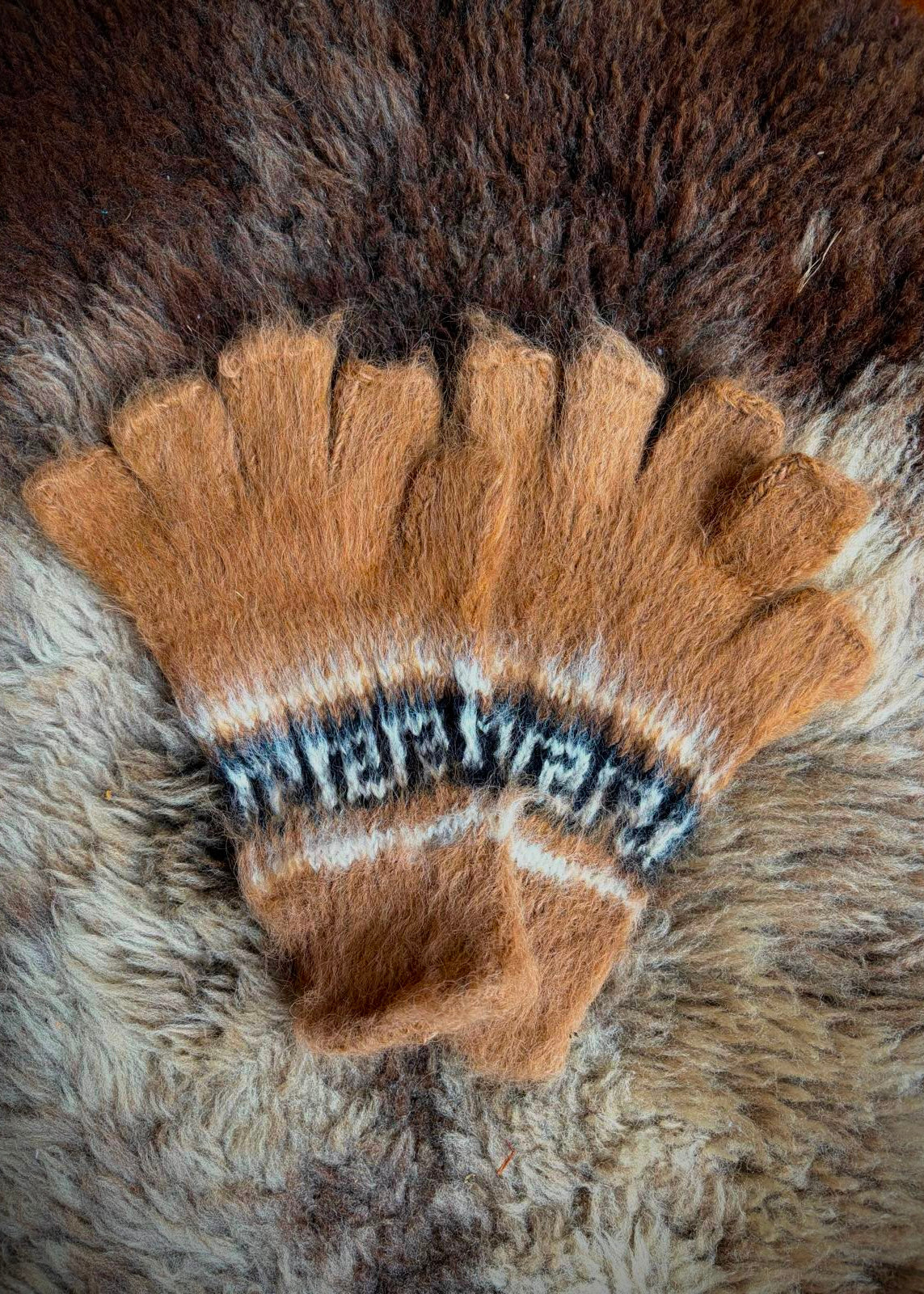 Alpaca Gloves - Caramel