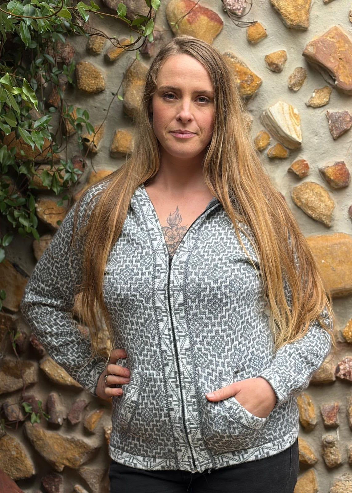 Dove - Bolivian Alpaca Cardigan l Large
