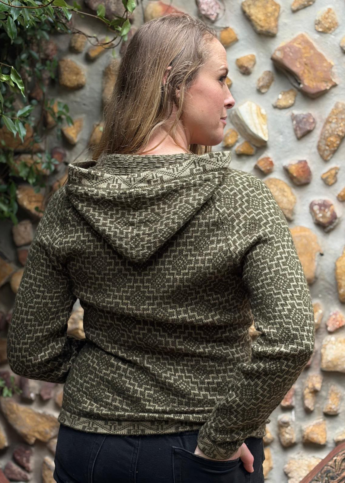 Olive - Bolivian Alpaca Cardigan l Large