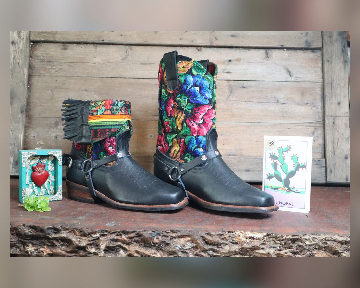 Size 38 - Blunt Toe Cowgirl Bling - Blue Blossoms
