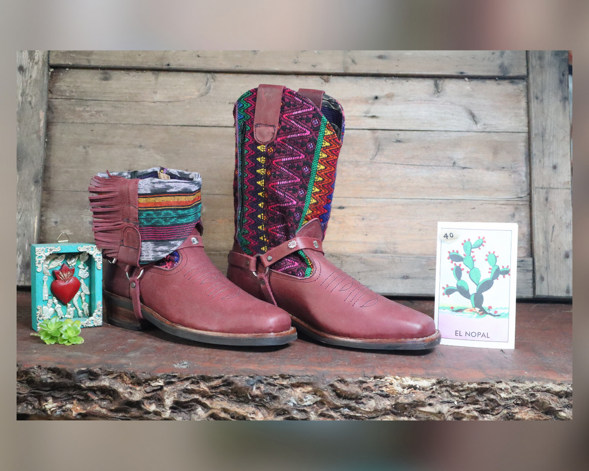 Size 40 - Blunt Toe Cowgirl Bling - Rainbow Zigzags