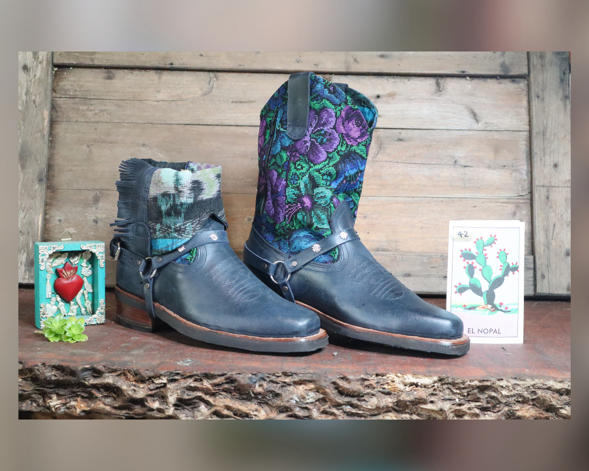 Size 42 - Blunt Toe Cowgirl Bling -Terquoise Blooms